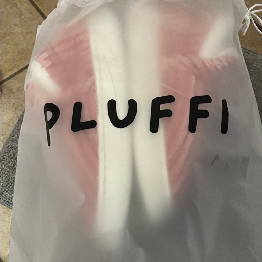 Pluffi Pink and White Slippers